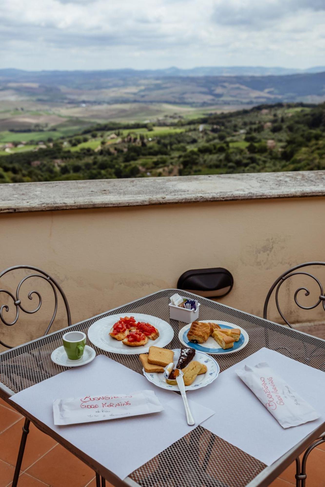 Vecchia Oliviera 3* Montalcino