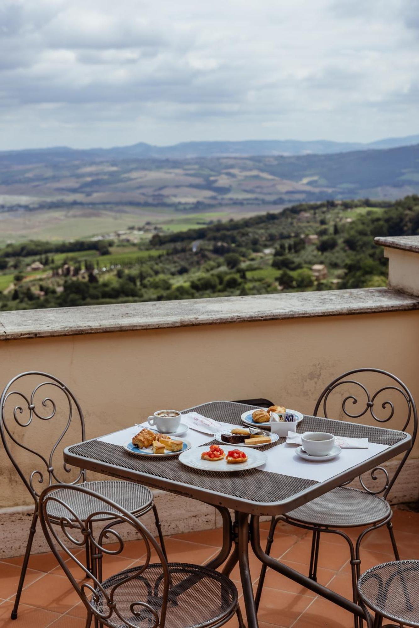 Hotel Vecchia Oliviera 3*