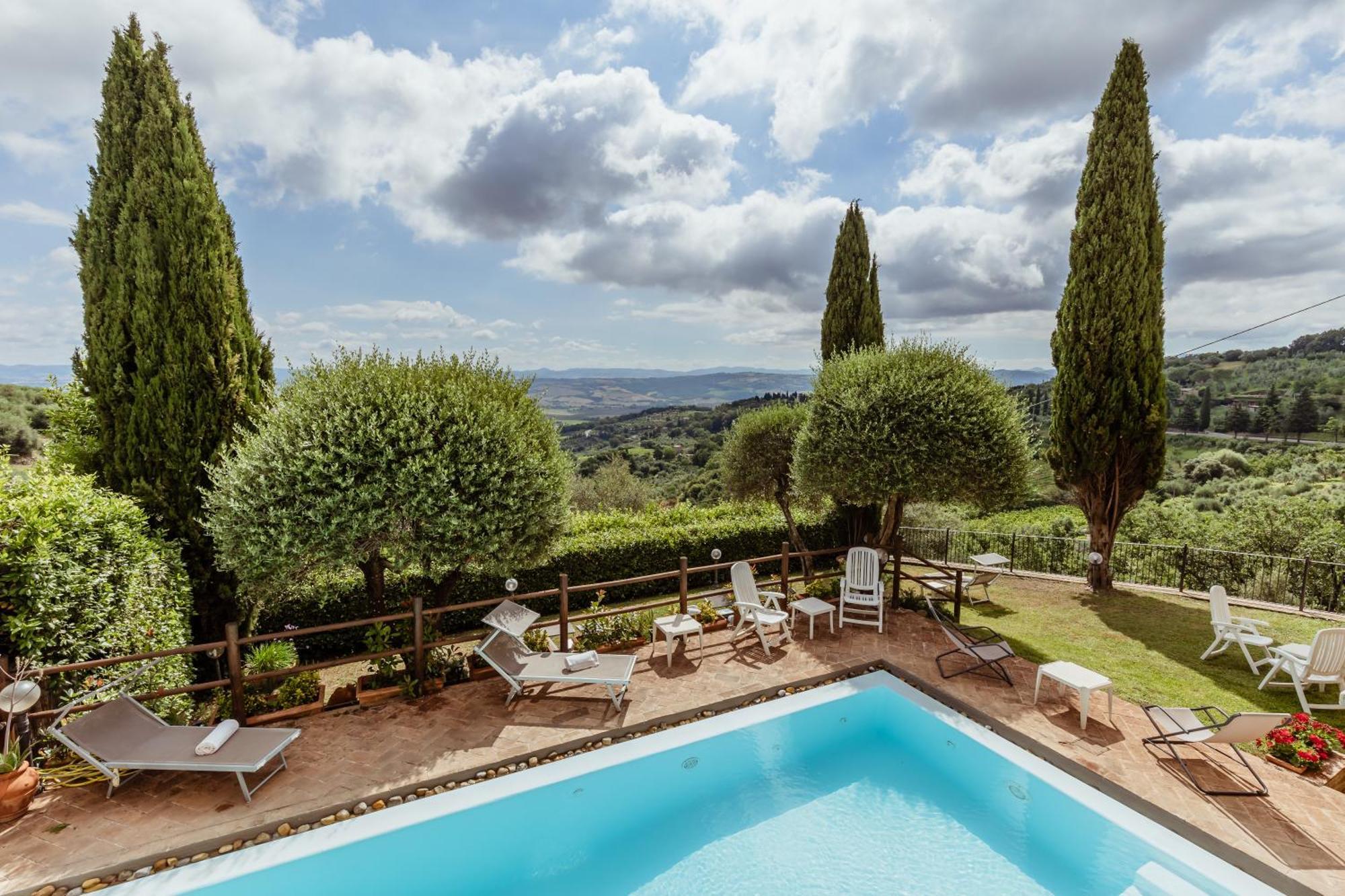 Vecchia Oliviera Hotel Montalcino