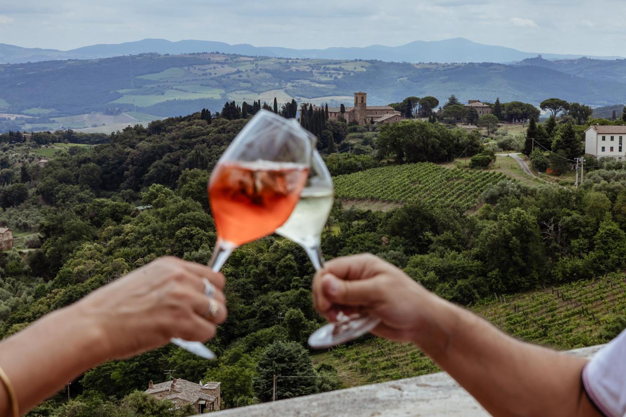 Hotel Vecchia Oliviera Montalcino