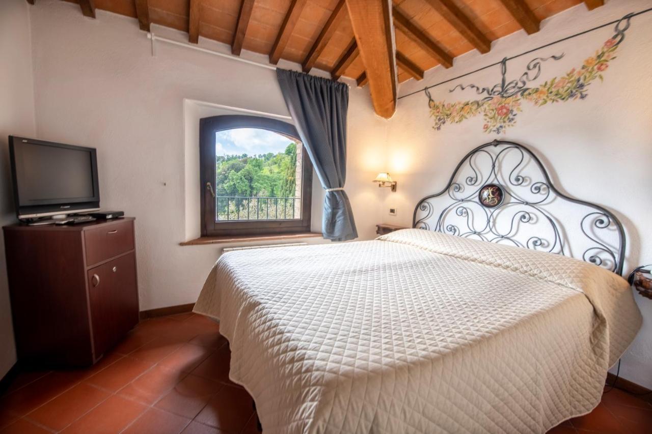 Hotel Vecchia Oliviera 3*