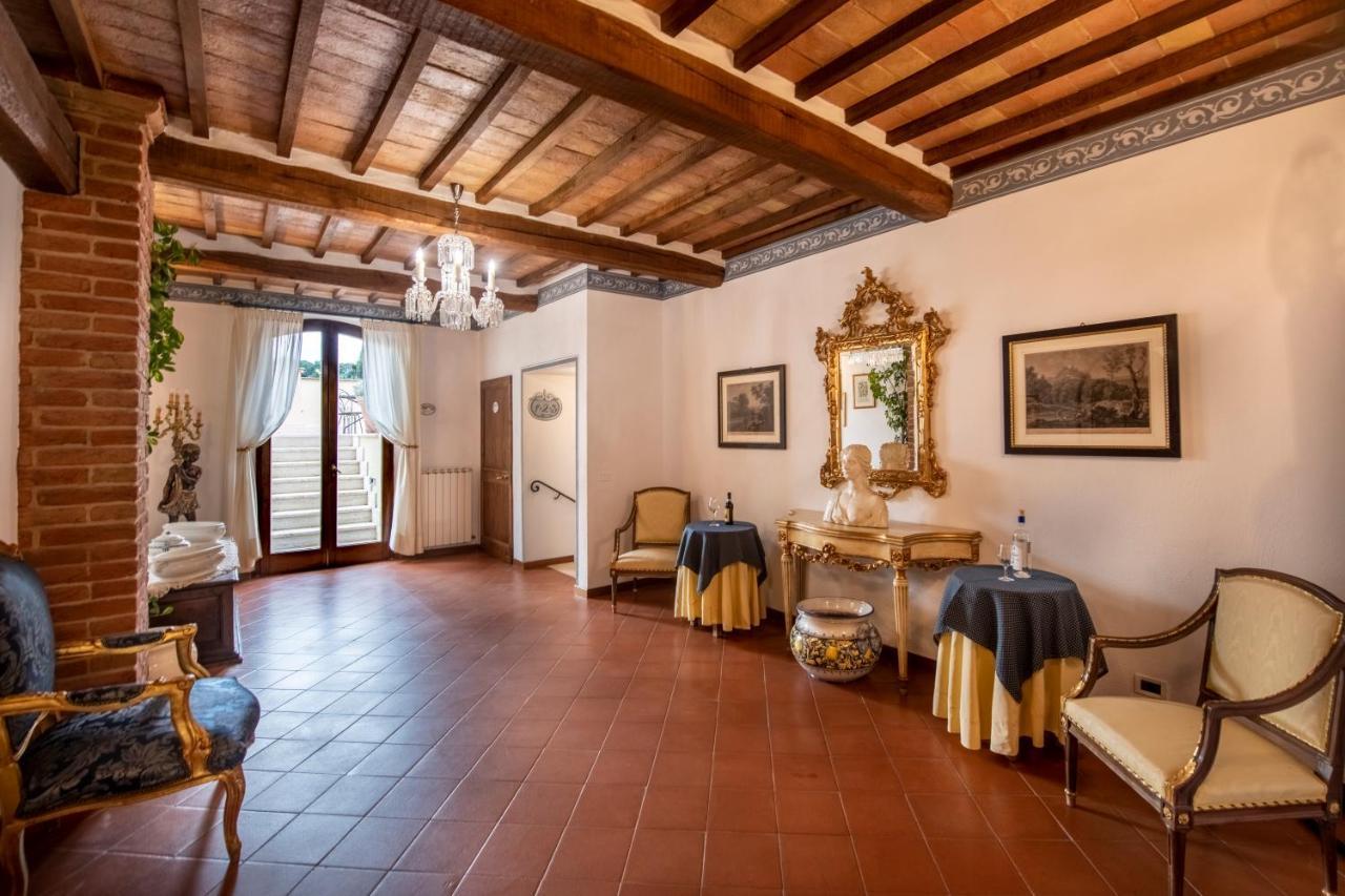 Vecchia Oliviera 3* Montalcino