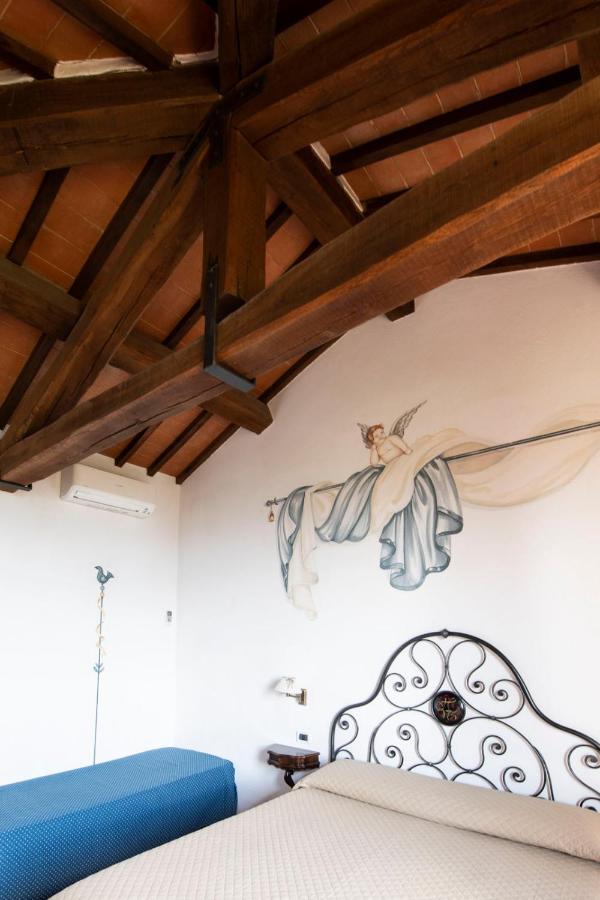 Hotel Vecchia Oliviera Montalcino